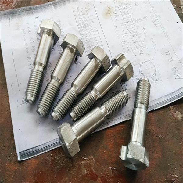汽轮机螺栓
