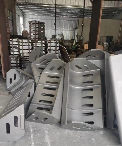 电解铝捞渣抓斗